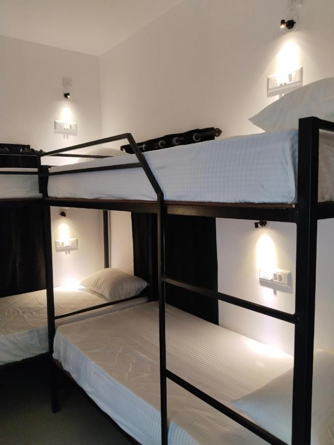 The Chill House Hostel Kochi Exterior photo